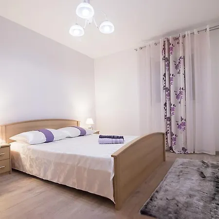 J&j Apartamento Split